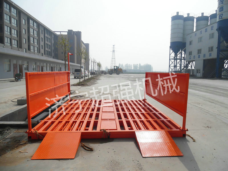 超強(qiáng)100T免基礎(chǔ)洗車機(jī)
