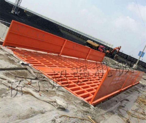 超強(qiáng)100T工程洗車機(jī)
